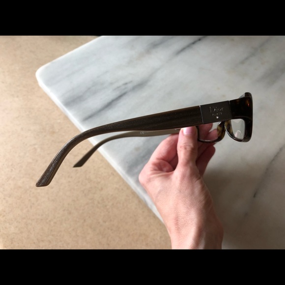 Dior Eyeglasses with Case and dust cleaner - Picture 4 of 7